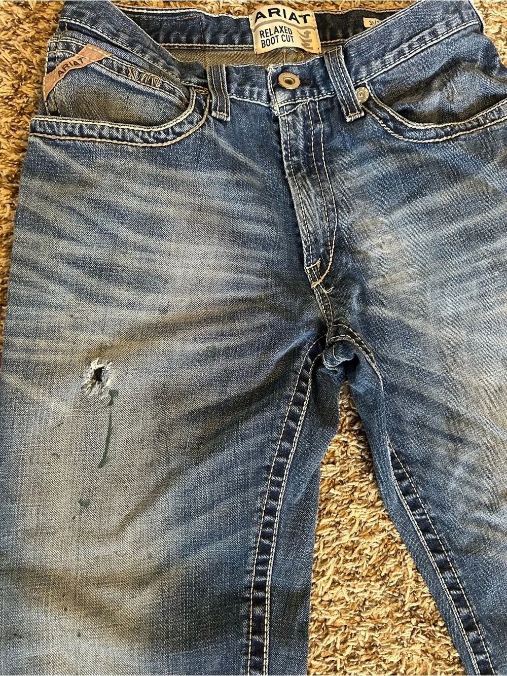 ARIAT M4 Relaxed Boot Cut Jeans Mens 32x32 Distressed Blue